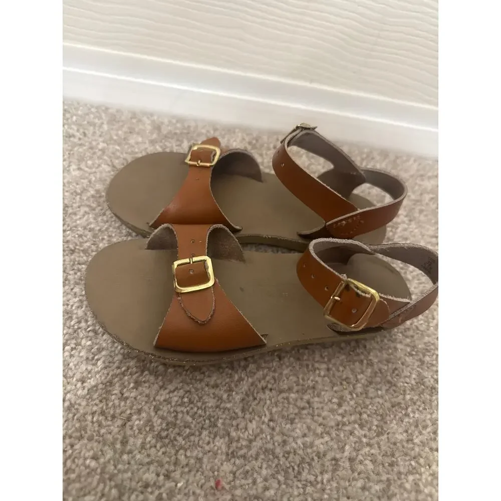 Hoyway Kids Brown Double Buckle Casual Summer Classic Fisherman Sandals, 12